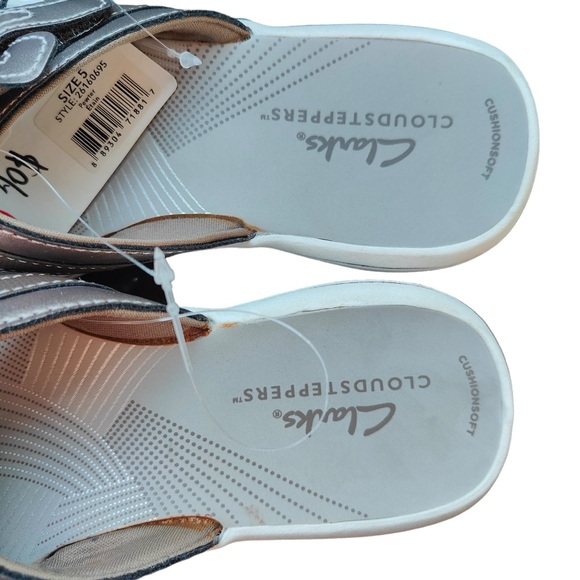 Clarks Cloudsteppers Women's 5 Brinkley Flora Cushion Sandals in Pewter Metallic - Picture 4 of 5